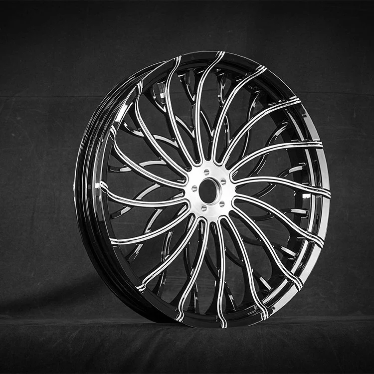 Gesmede motorfietswielen voor kruisers